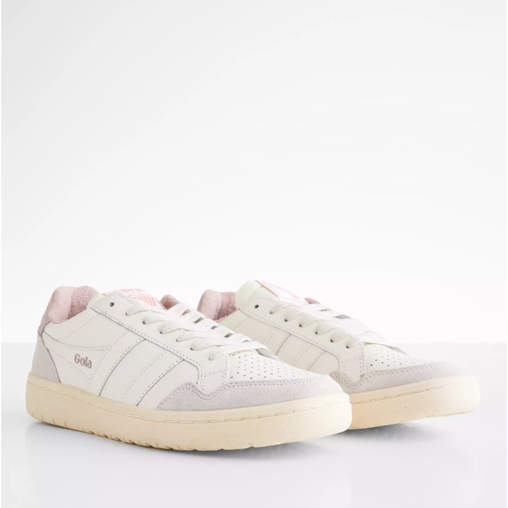 NWT Gola Eagle Sneakers Sz 6 Peony